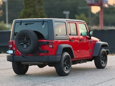 Used 2017 Jeep Wrangler Unlimited Sport w/ Connectivity Group AWD/4WD image 9