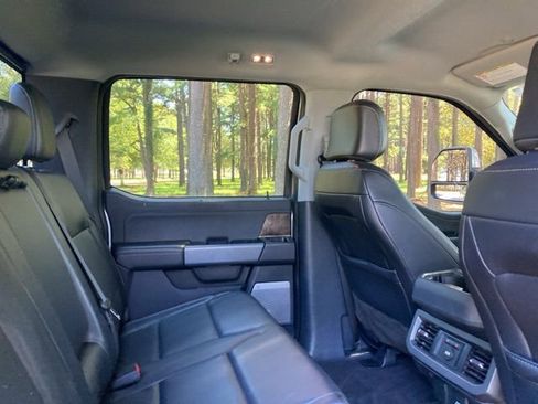 Used 2023 Ford F250 Lariat w/ FX4 Off-Road Package image 25