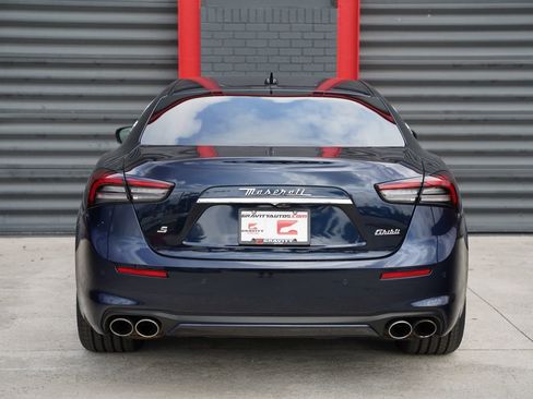 Used 2021 Maserati Ghibli S GranLusso RWD image 9