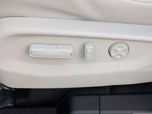 New 2026 Honda Odyssey EX-L image 21