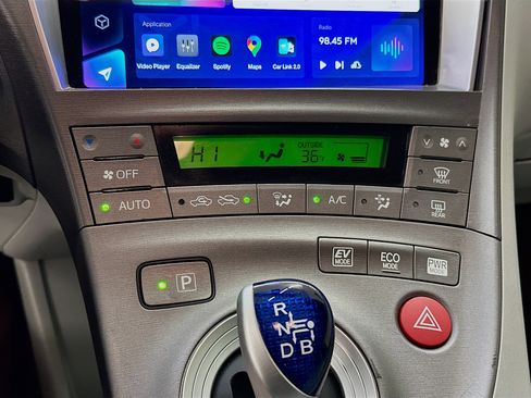 Used 2012 Toyota Prius Three image 24