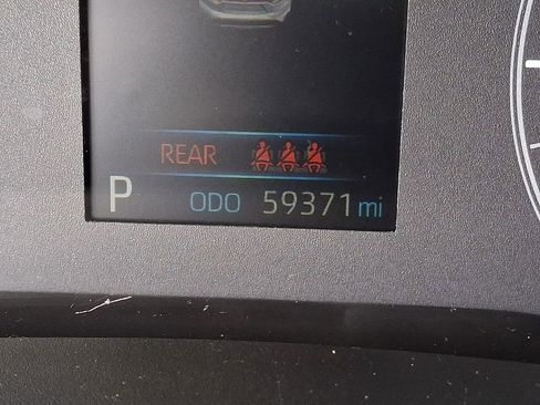 Used 2023 Toyota Corolla LE FWD image 17