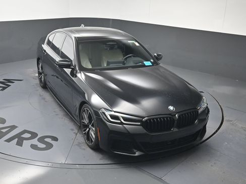 Used 2021 BMW 530i xDrive w/ M Sport Package image 14