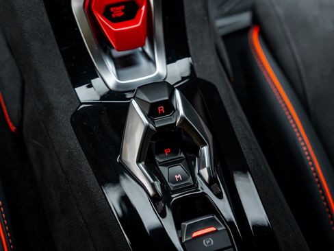 Used 2024 Lamborghini Huracan Sterrato AWD/4WD image 55