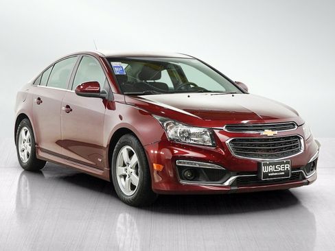 Used 2015 Chevrolet Cruze LT FWD image 7