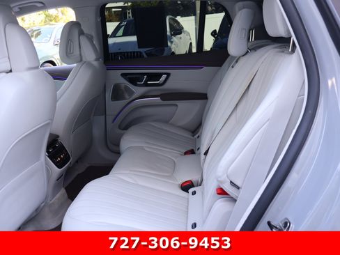 Used 2023 Mercedes-Benz EQS 580 4MATIC SUV image 18