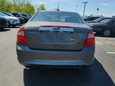 Used 2011 Ford Fusion SEL w/ 302A Rapid Spec Order Code image 3