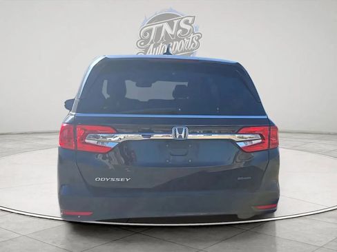 Used 2018 Honda Odyssey EX-L image 9