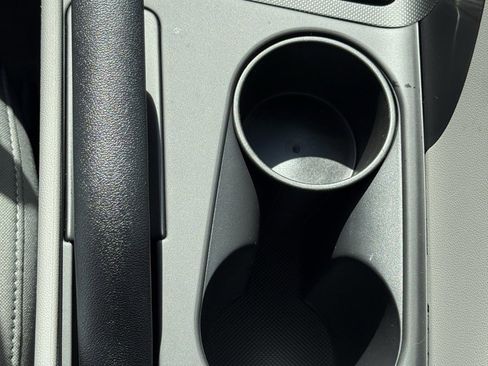 New 2026 Hyundai Elantra SE image 26