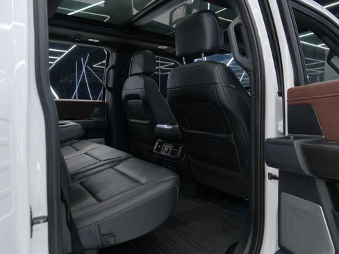 Used 2021 Ford F150 Lariat w/ Equipment Group 502A High AWD/4WD image 32