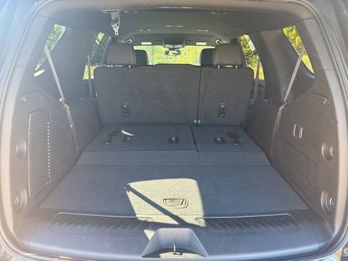 Used 2023 Chevrolet Tahoe LT image 11