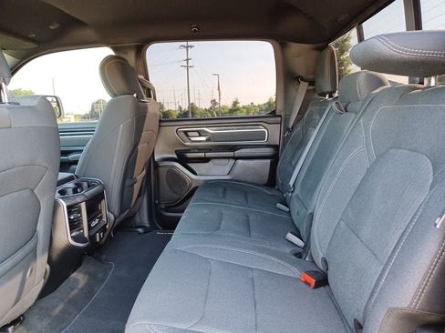 Used 2020 RAM 1500 Big Horn AWD/4WD image 30