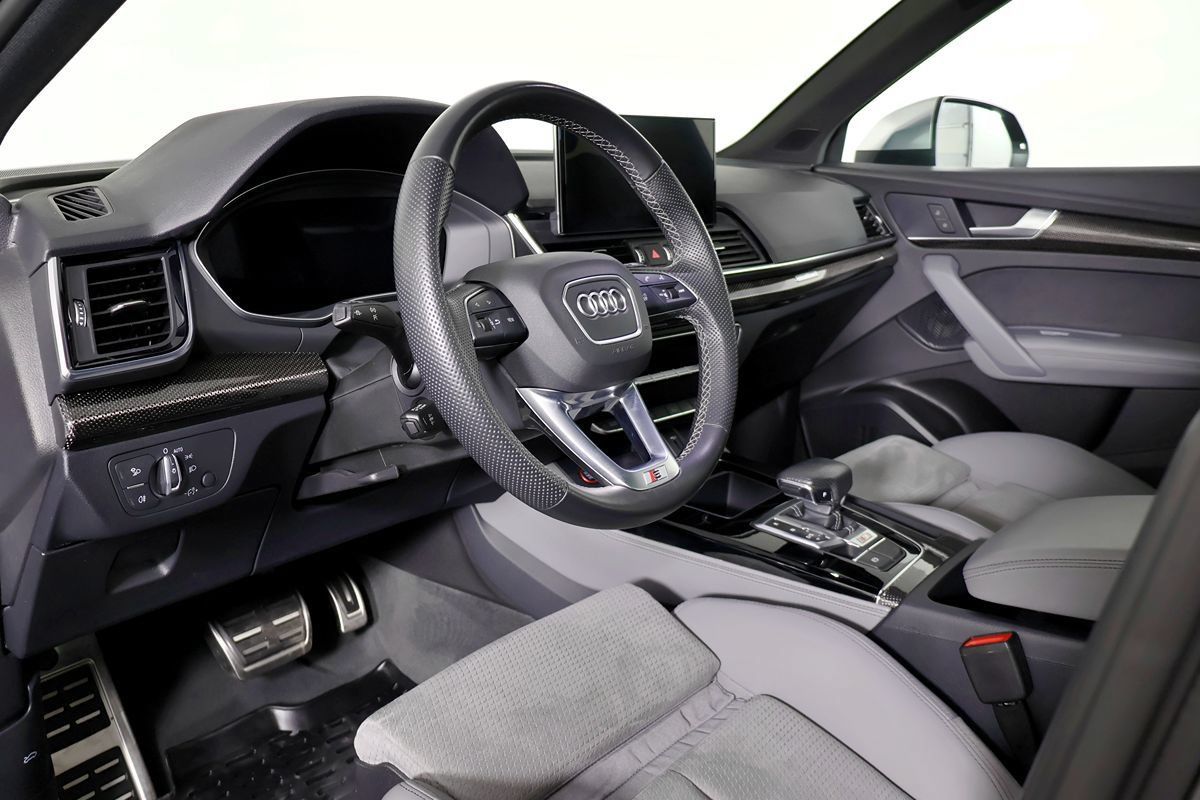 Used 2022 Audi SQ5 Premium Plus w/ Premium Plus Package AWD/4WD image 23