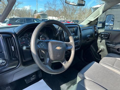 Used 2015 Chevrolet Silverado 2500 W/T image 17