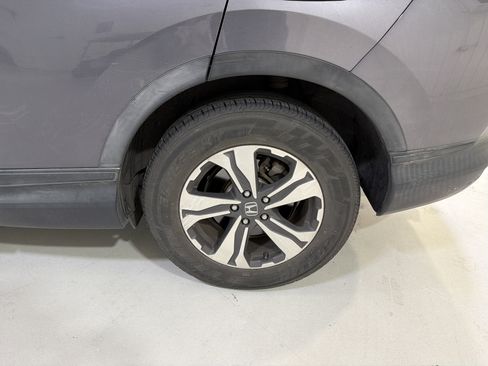 Used 2018 Honda CR-V LX image 9