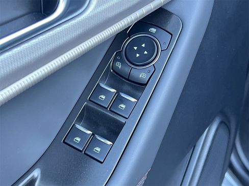 New 2026 Ford Explorer Active w/ Active Comfort Package image 16