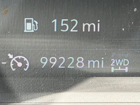 Used 2021 GMC Sierra 1500 SLT w/ SLT Convenience Package image 10