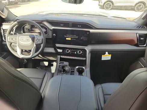 New 2026 GMC Sierra 1500 Denali w/ Denali Reserve Package image 6