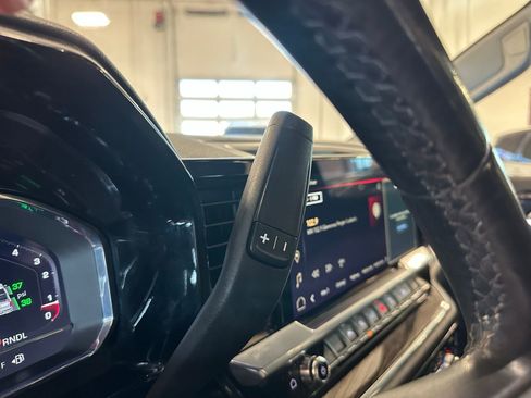 Used 2022 GMC Sierra 1500 Elevation w/ LPO, Elevation Black Package image 19