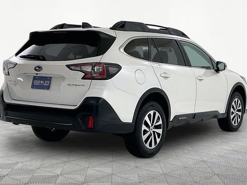 Used 2021 Subaru Outback Premium AWD/4WD image 6