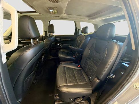 Used 2021 Kia Telluride SX w/ SX Prestige Package image 30
