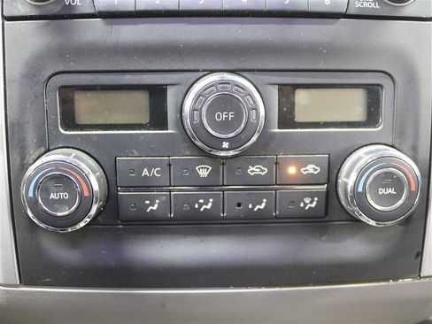 Used 2017 Nissan Frontier SV w/ SV Value Truck Package image 24