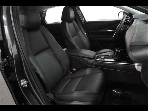 Certified 2025 MAZDA CX-30 AWD 2.5 S w/ Preferred Package image 15