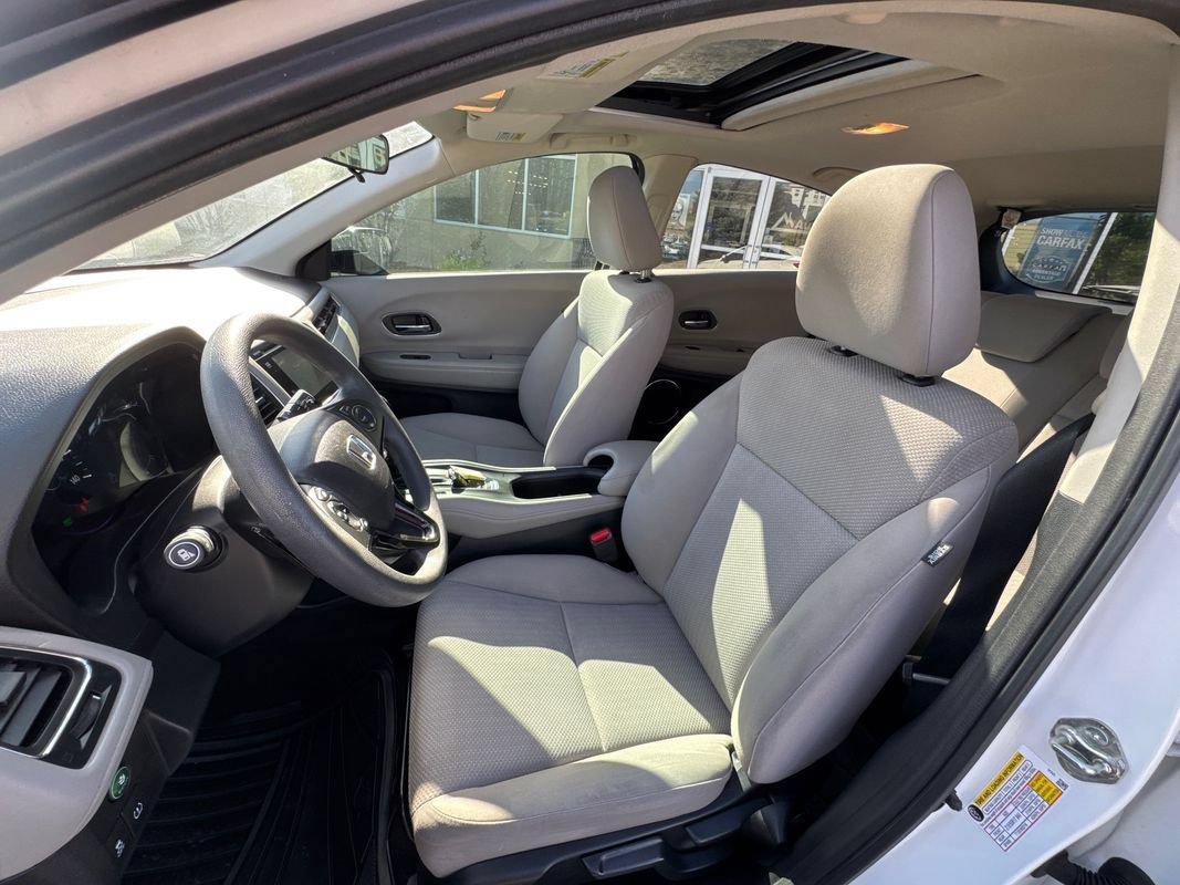 Used 2017 Honda HR-V EX image 28