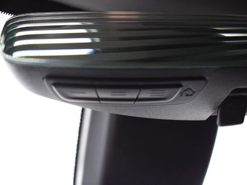 Used 2024 Toyota Camry SE image 17