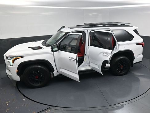 Used 2025 Toyota Sequoia TRD Pro image 24