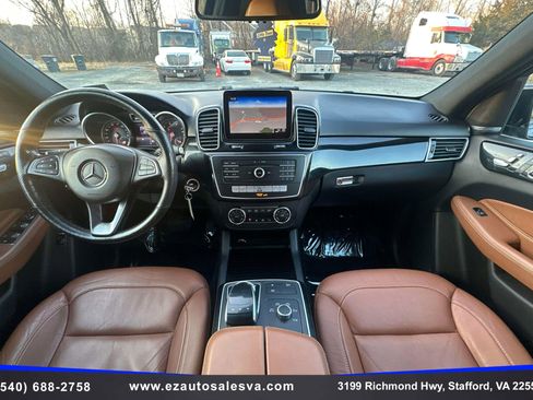 Used 2018 Mercedes-Benz GLE 350 4MATIC image 24