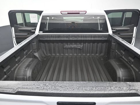 Used 2023 GMC Sierra 1500 AT4 AWD/4WD image 11