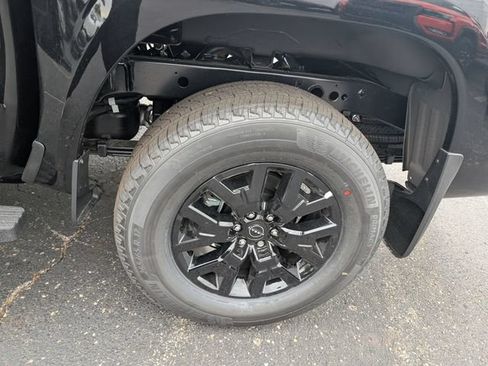 New 2026 Nissan Frontier SV w/ SV Convenience Package AWD/4WD image 26