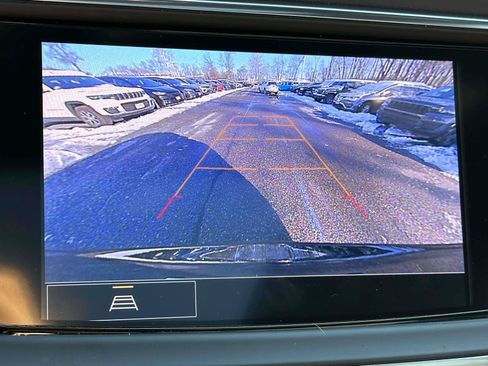 Used 2024 Buick Enclave Essence w/ Experience Buick Package AWD/4WD image 24