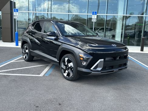 New 2026 Hyundai Kona Limited image 4