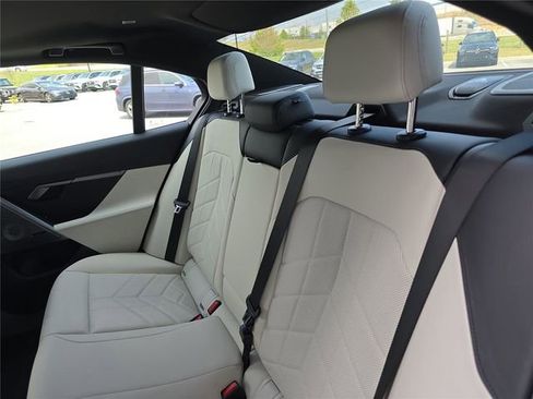 Used 2025 BMW i5 M60 w/ Premium Package AWD/4WD image 16
