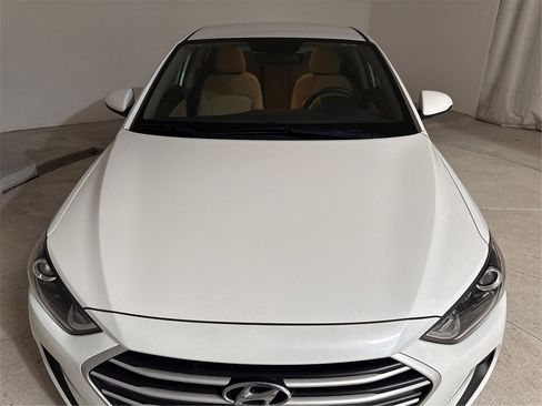 Used 2018 Hyundai Elantra SEL image 25