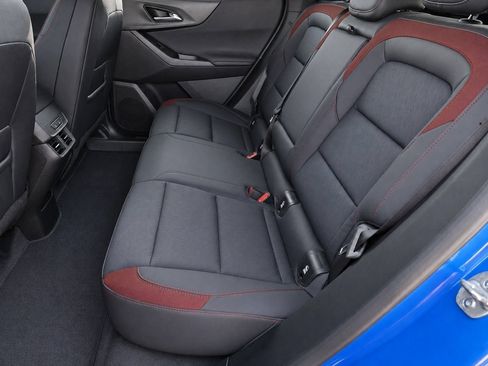 Certified 2025 Chevrolet Equinox RS w/ Safety and Technology Package FWD image 35
