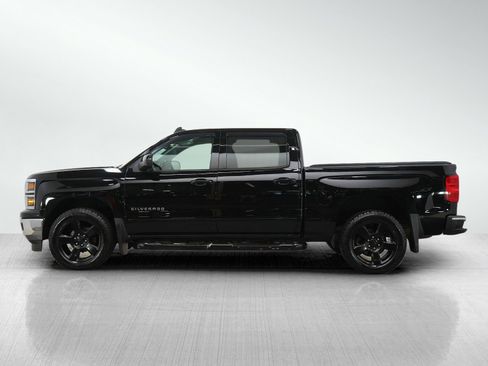 Used 2015 Chevrolet Silverado 1500 LT w/ LT Convenience Package AWD/4WD image 2