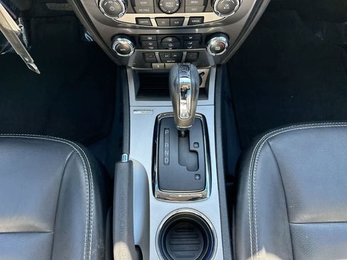 Used 2010 Ford Fusion SEL image 33