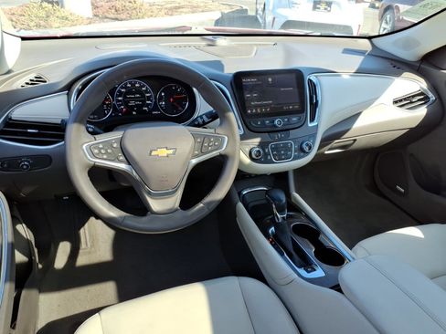 Used 2023 Chevrolet Malibu LT image 6