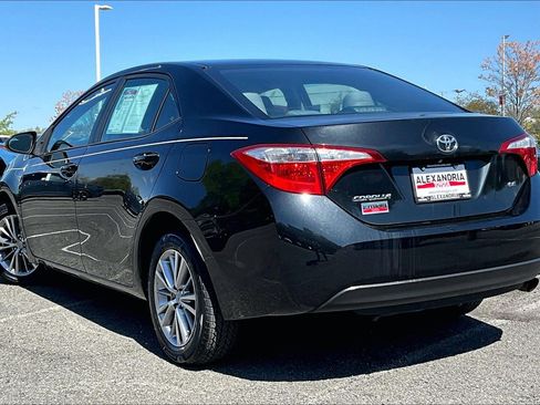 Used 2015 Toyota Corolla LE image 11