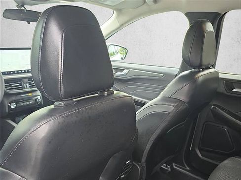 Used 2023 Ford Escape SE FWD image 18