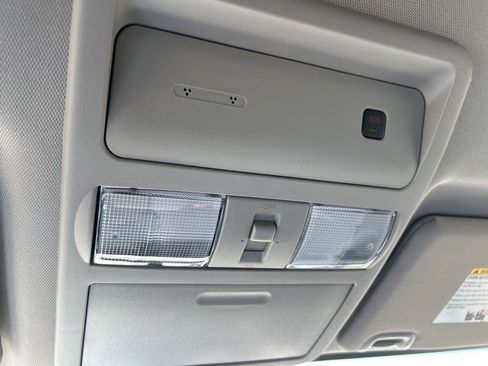 New 2026 Nissan Frontier SV image 39