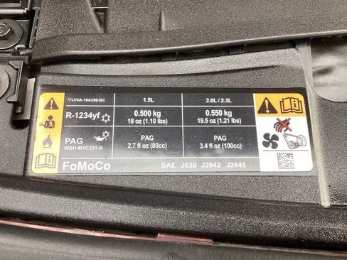 Used 2022 Ford Escape SE w/ SE Sport Appearance Package image 65