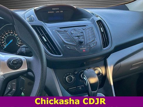 Used 2014 Ford Escape SE image 9