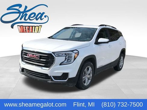Certified 2023 GMC Terrain SLE w/ Driver Convenience Package image 1