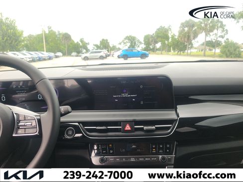 New 2026 Kia Seltos S FWD image 20
