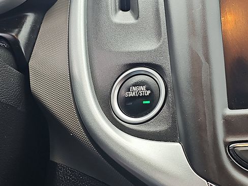 Used 2020 Chevrolet Sonic LT image 22