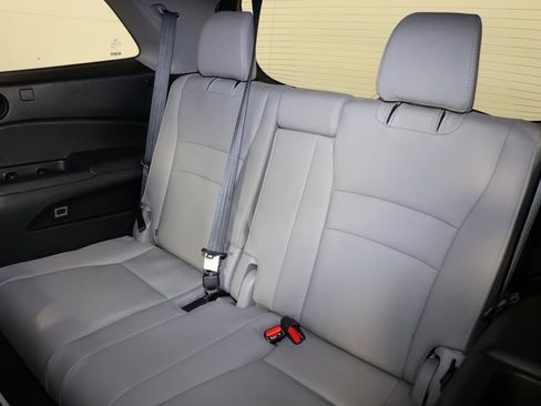 Used 2022 Honda Pilot Special Edition image 11